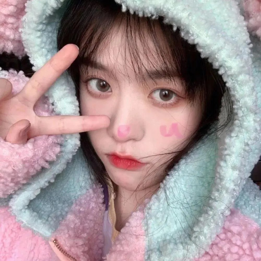 夺回人生后，被冷面男配宠翻